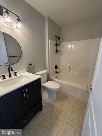 627 BARBADOS DR, Williamstown, NJ 08094