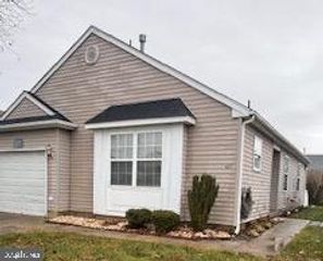 627 BARBADOS DR, Williamstown, NJ 08094