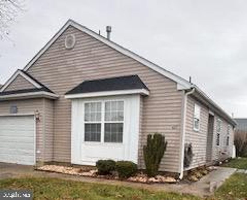 627 BARBADOS DR, Williamstown, NJ 08094