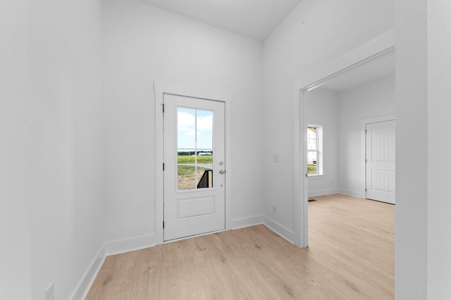 232 Dugout Road, Summertown, TN 38483