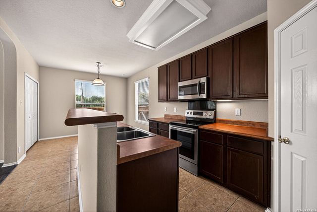 6706 BISCAY HBR, San Antonio, TX 78249