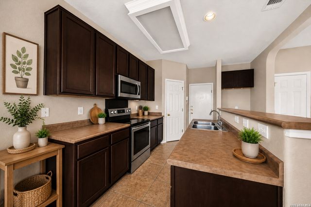 6706 BISCAY HBR, San Antonio, TX 78249