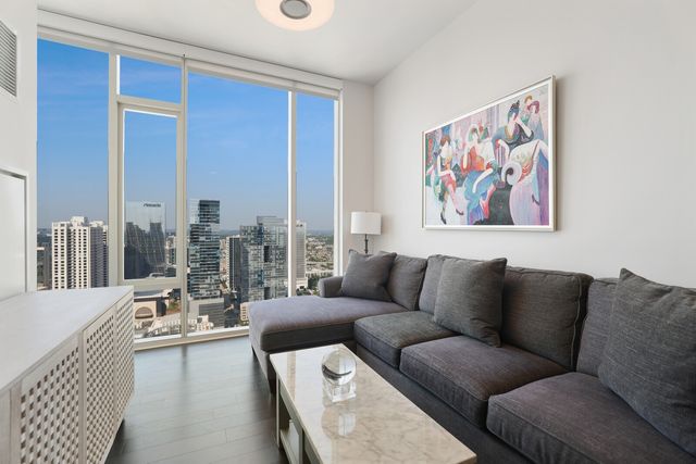 515 Church St Unit 3211, Nashville, TN 37219