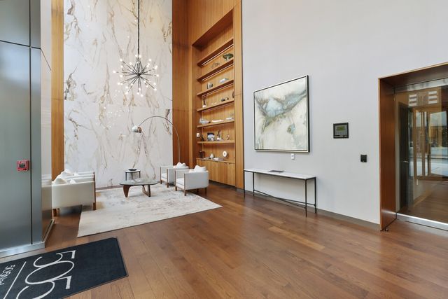 515 Church St Unit 3211, Nashville, TN 37219