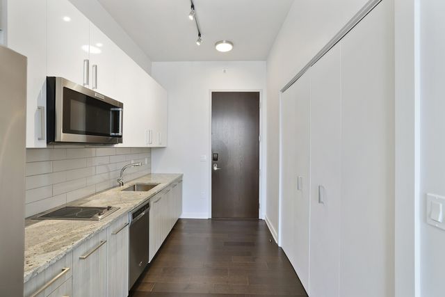 515 Church St Unit 3211, Nashville, TN 37219