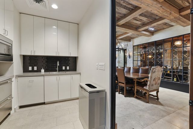 515 Church St Unit 3211, Nashville, TN 37219