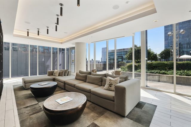 515 Church St Unit 3211, Nashville, TN 37219