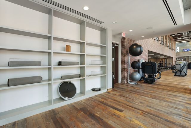 515 Church St Unit 3211, Nashville, TN 37219