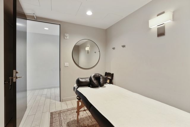 515 Church St Unit 3211, Nashville, TN 37219