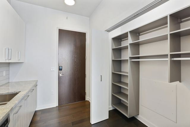 515 Church St Unit 3211, Nashville, TN 37219