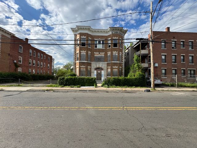 12-14 South Street, Hartford, CT 06114