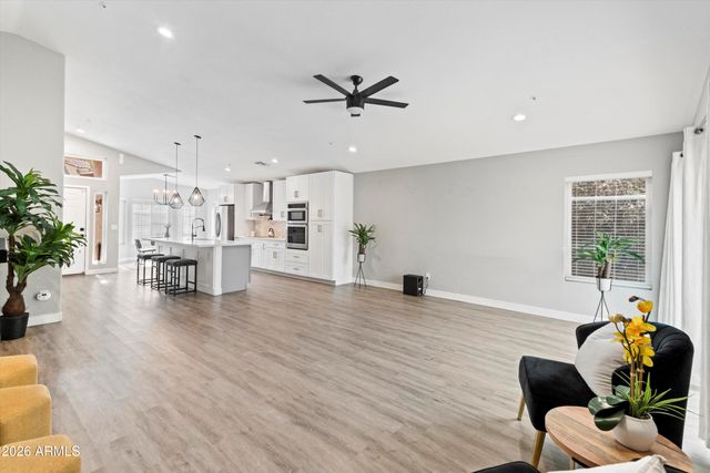 7262 E CAMINO DEL MONTE --, Scottsdale, AZ 85255