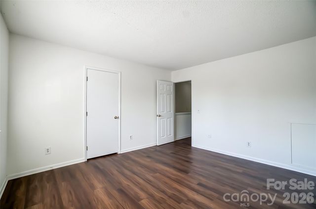 3109 Heathstead Place, Charlotte, NC 28210