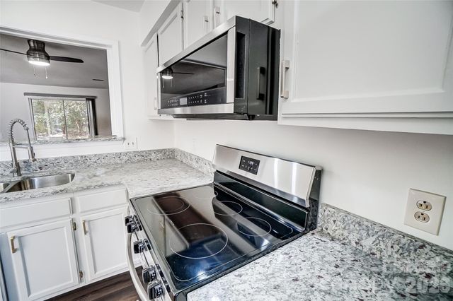 3109 Heathstead Place, Charlotte, NC 28210