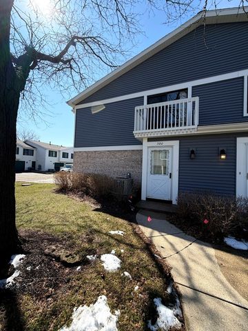 380 Pierce Court, Vernon Hills, IL 60061