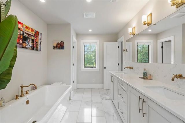 7255 Old Rico Road, Chattahoochee Hills, GA 30268