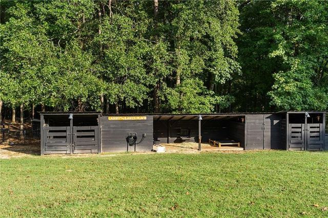 7255 Old Rico Road, Chattahoochee Hills, GA 30268