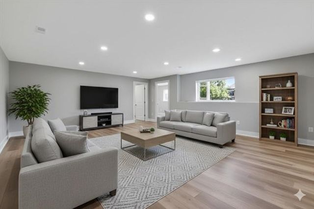 3903 N Estancia Ct, Wichita, KS 67205