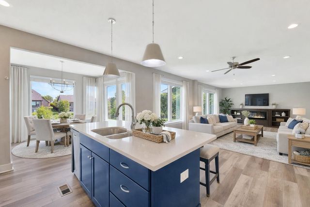 3903 N Estancia Ct, Wichita, KS 67205