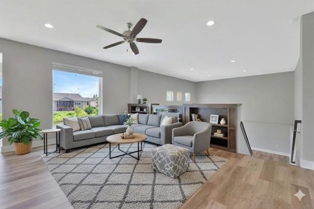 3903 N Estancia Ct, Wichita, KS 67205