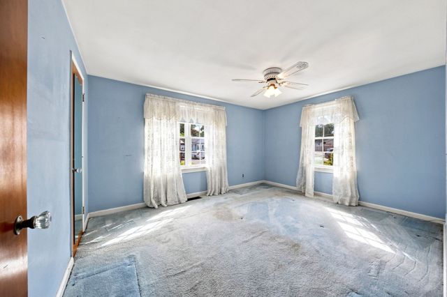 6 Evans Road, Stoneham, MA 02180