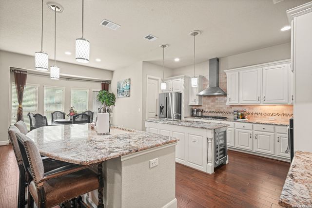 24219 Gazania Bluff, San Antonio, TX 78260
