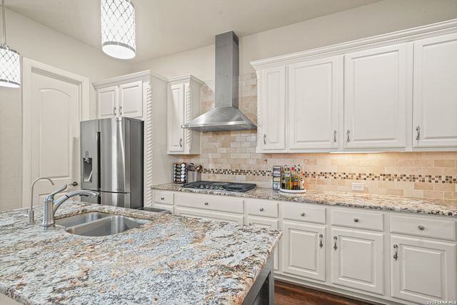 24219 Gazania Bluff, San Antonio, TX 78260