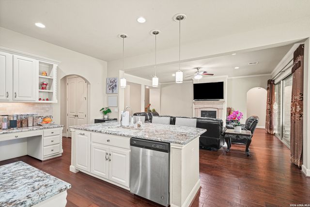 24219 Gazania Bluff, San Antonio, TX 78260