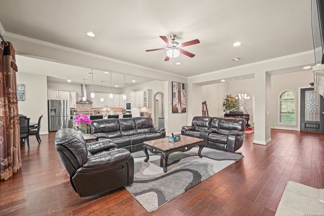 24219 Gazania Bluff, San Antonio, TX 78260