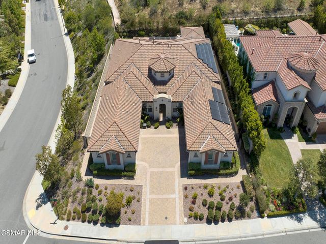 11290 Crenshaw Street, Moorpark, CA 93021