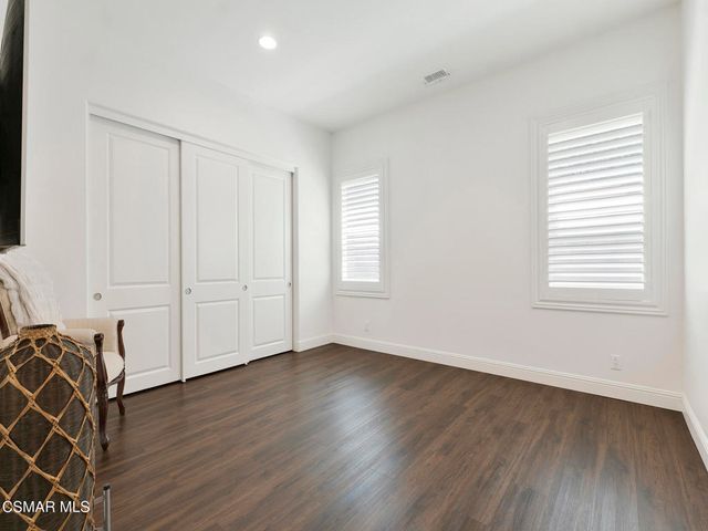 11290 Crenshaw Street, Moorpark, CA 93021