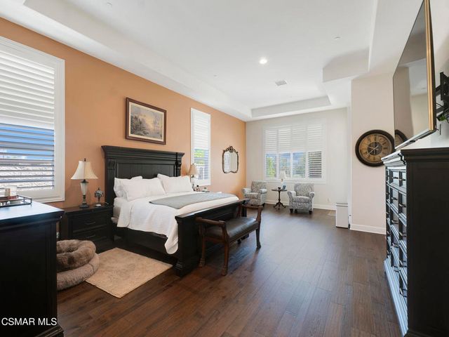 11290 Crenshaw Street, Moorpark, CA 93021