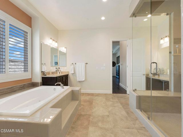 11290 Crenshaw Street, Moorpark, CA 93021