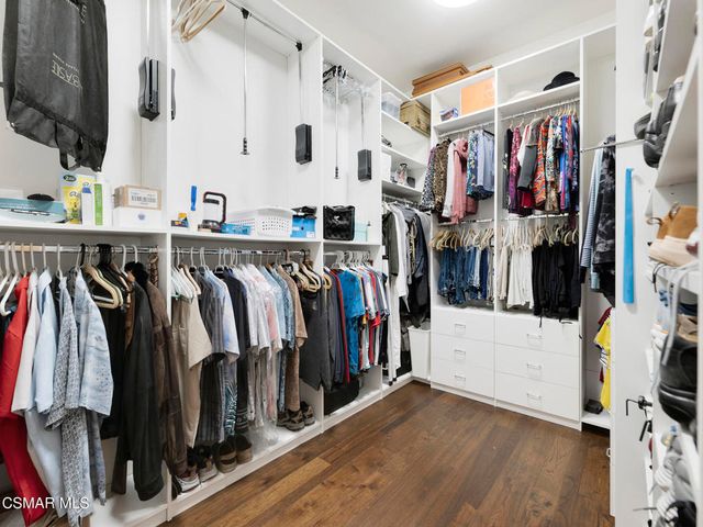11290 Crenshaw Street, Moorpark, CA 93021
