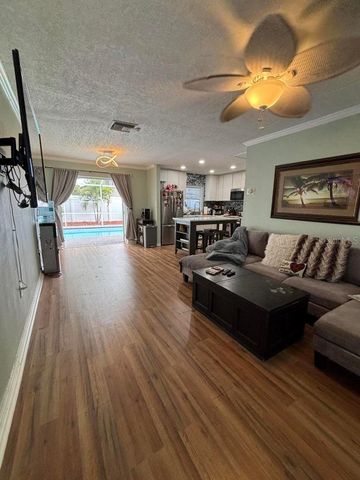 1105 AMBLE LANE, Clearwater, FL 33755