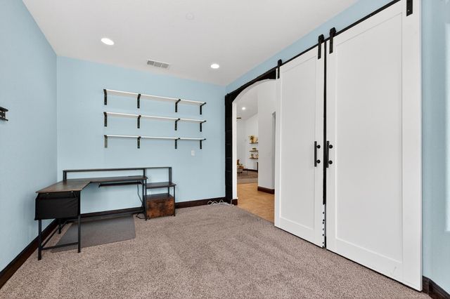 7233 W San Carlos Avenue, Fresno, CA 93723