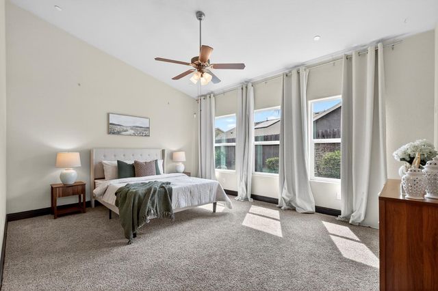 7233 W San Carlos Avenue, Fresno, CA 93723