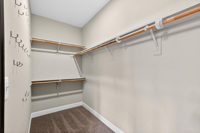 7233 W San Carlos Avenue, Fresno, CA 93723