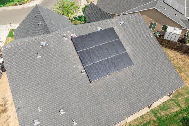 7233 W San Carlos Avenue, Fresno, CA 93723