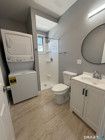 1637 South Avenue, Stratford, CT 06615