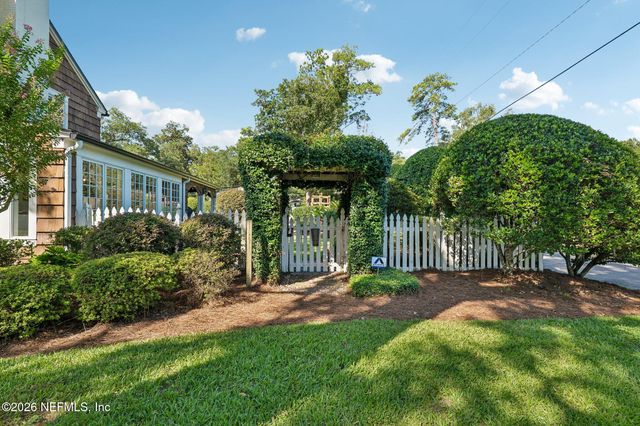 4704 ALGONQUIN Avenue, Jacksonville, FL 32210