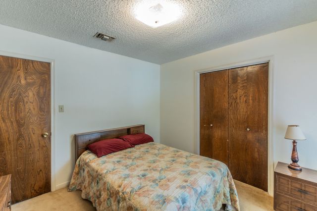 2221 Vanderbilt Court, Denton, TX 76201