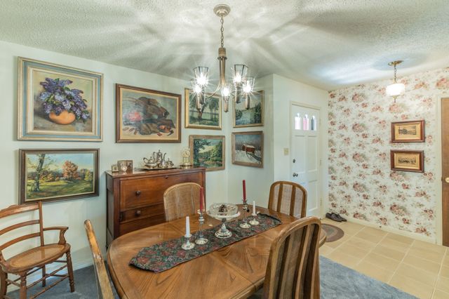 2221 Vanderbilt Court, Denton, TX 76201