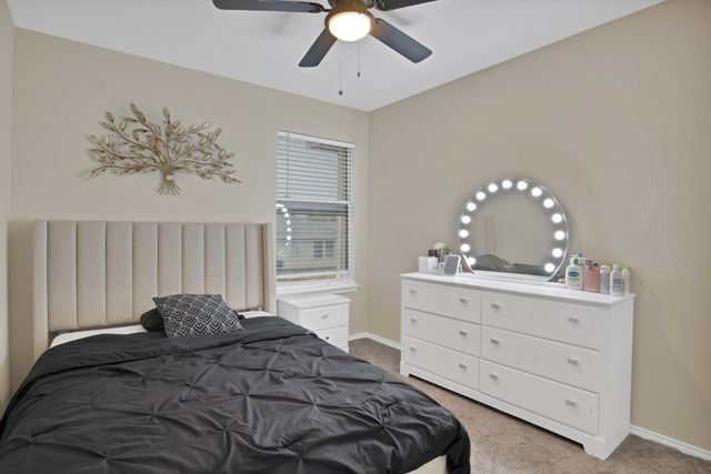 5652 Giddyup Lane, Fort Worth, TX 76179