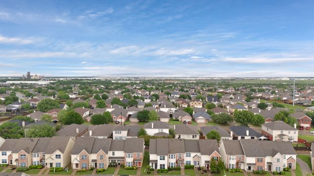5652 Giddyup Lane, Fort Worth, TX 76179
