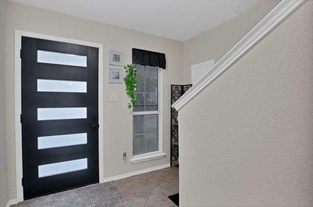 5652 Giddyup Lane, Fort Worth, TX 76179