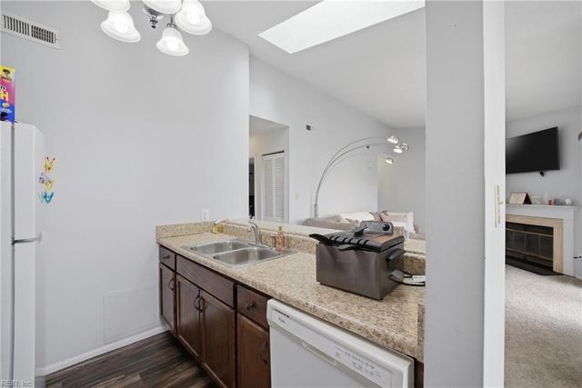 5661 Summit ARCH, Virginia Beach, VA 23462