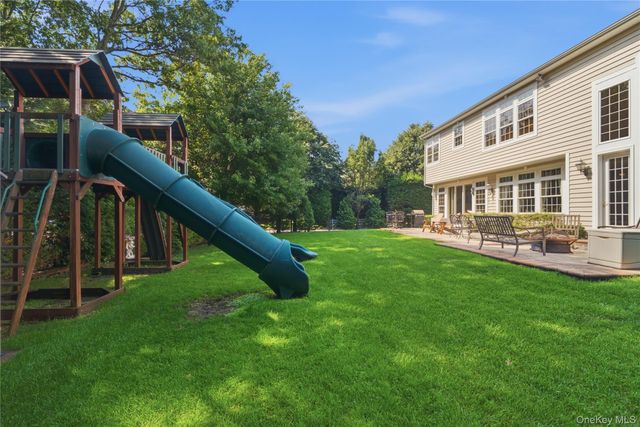 35 Monterrey Drive, Saint James, NY 11780