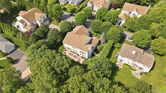 35 Monterrey Drive, Saint James, NY 11780
