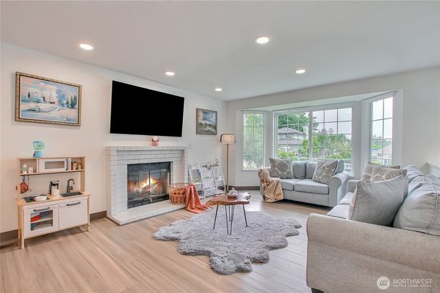 3701 170th Street SW, Lynnwood, WA 98037